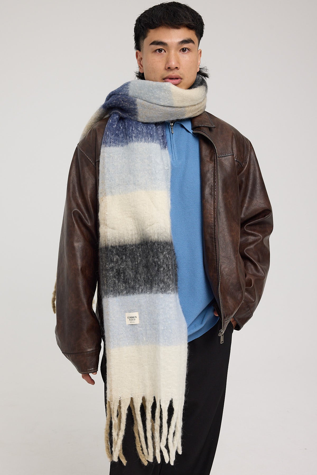 Common Need Ascot Check Scarf Black/Beige/Blue