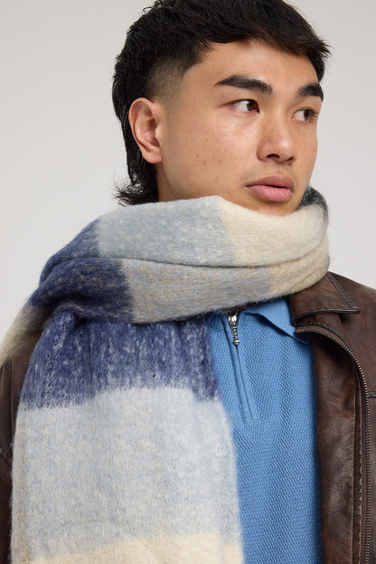 Common Need Ascot Check Scarf Black/Beige/Blue