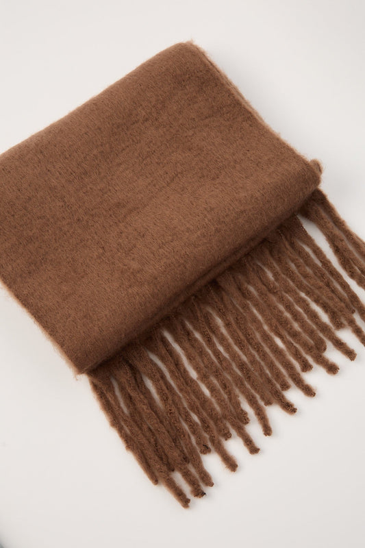 Perfect Stranger PLUSH OVERSIZED KNIT SCARF Brown