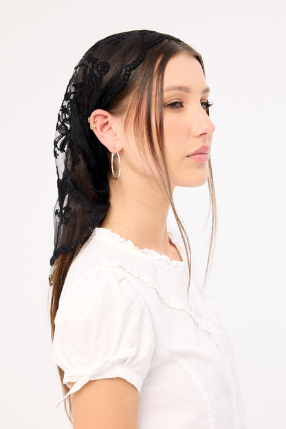 Token Lace Headscarf Black